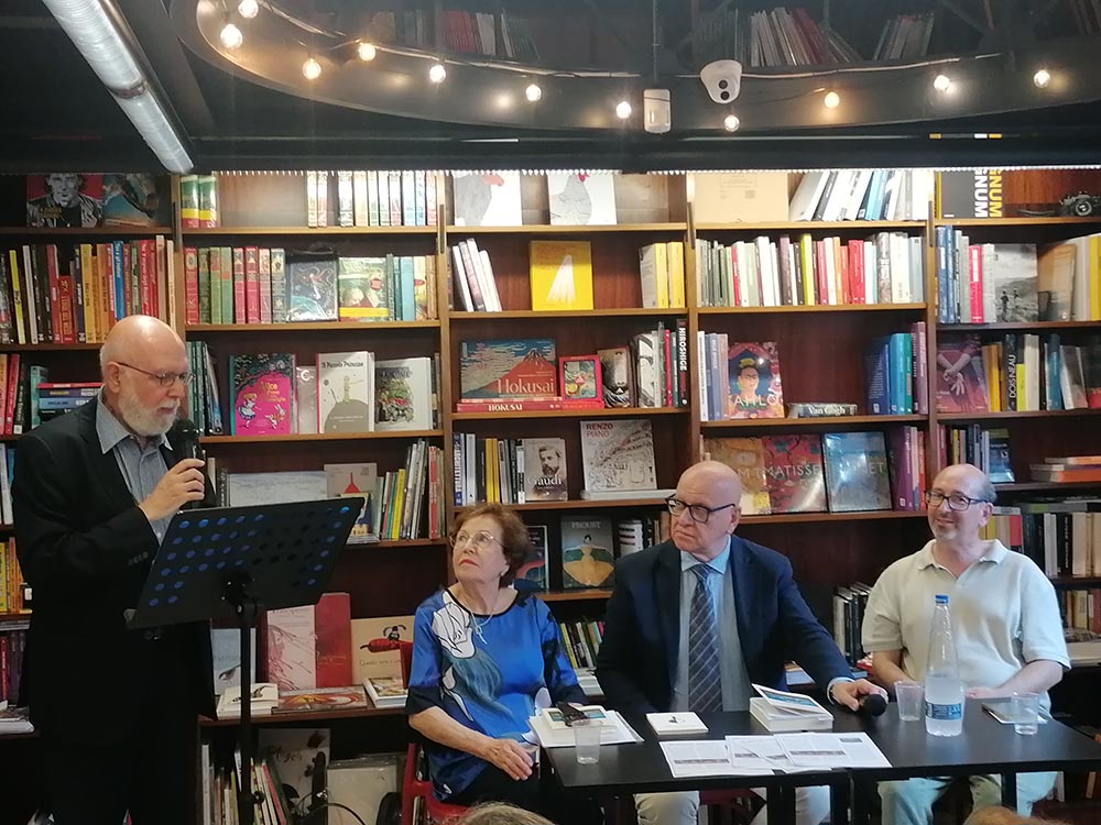 Presentazione di Sfogliando memorie - Foto 08